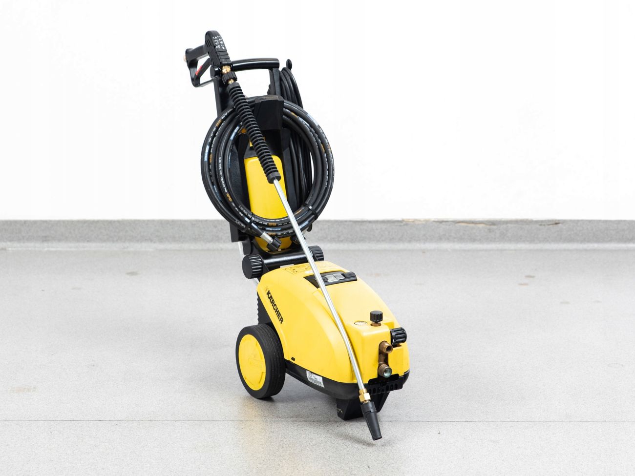 Чому саме Dewalt?