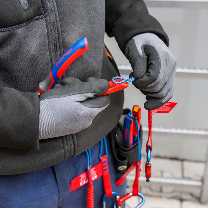 Плоскогубці комбіновані KNIPEX 03 02 180
