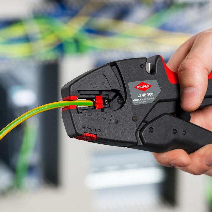 Автоматичний інструмент для видалення ізоляції KNIPEX 12 40 200