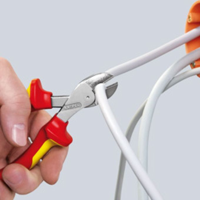 Кусачки бокові компактні KNIPEX X-Cut 73 05 160 (хромовані)