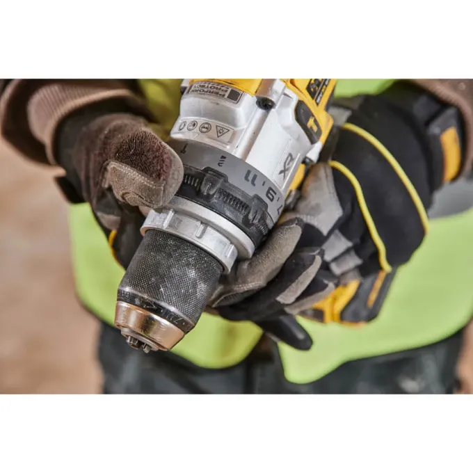 Дриль-шурупокрут акумуляторний безщітковий ударний DeWALT DCD1007NT