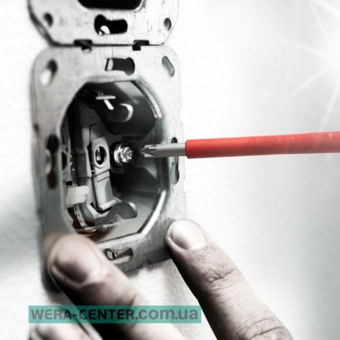 Викрутка зі змінними насадками WERA Kraftform Kompakt VDE 18 Universal 2 TIE, 05006614001