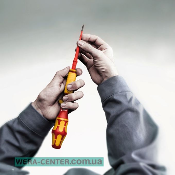 Викрутка зі змінними насадками WERA Kraftform Kompakt VDE 18 Universal 2 TIE, 05006614001