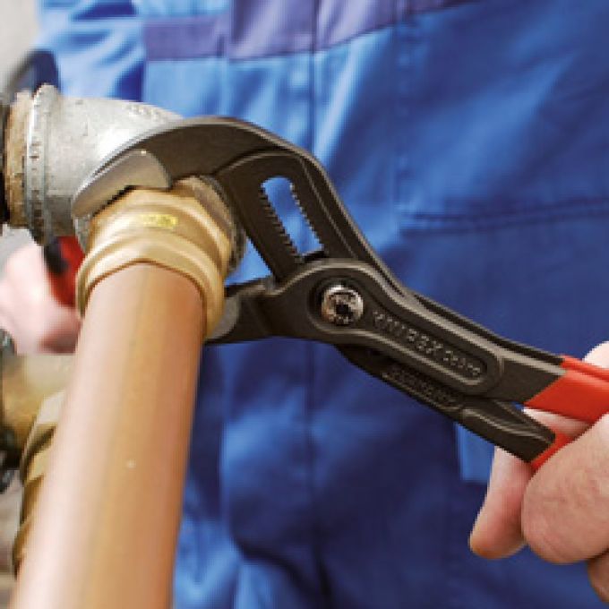Високотехнологічні сантехнічні кліщі Cobra KNIPEX 87 01 150
